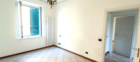 4غرفة شقة في Fidenza, Italy رقم 91796 11