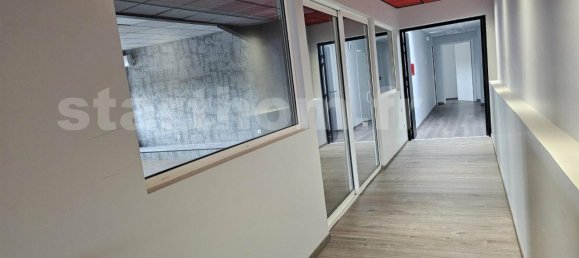 Escritório em Estrablin, France 171 m² N.º 201349 4