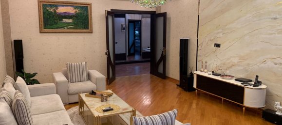 3 bedrooms Apartment in Khatay, Azerbaijan No. 1900 19