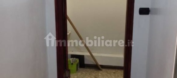 Propiedad comercial de 2 habitaciónes en Turin, Italy No. 355184 6