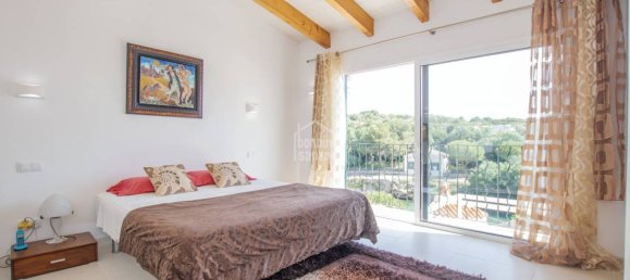 3 Schlafzimmer Haus in Es Castell, Spain, Nr. 4824 11
