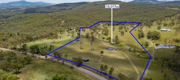  House in Coochin, Australia No. 645 3