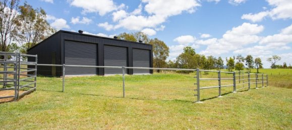  House in Coochin, Australia No. 645 5