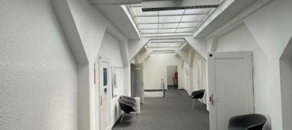 Здание с 20 спальнями в Ravensburg, Германия № 44030 15