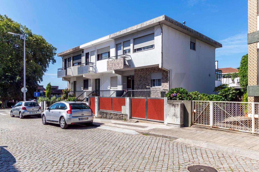 Дом с 3 спальнями в Вила Нова ди Гая, Португалия № 211463