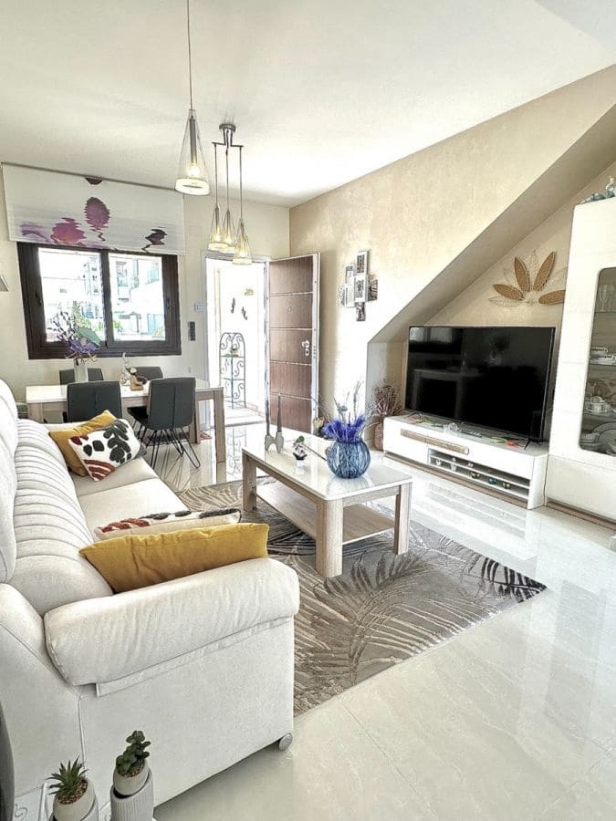 2 bedrooms Apartment in Torrevieja, Spain No. 188092