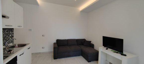 2 bedrooms Apartment in Rome, Italy No. 321189 4