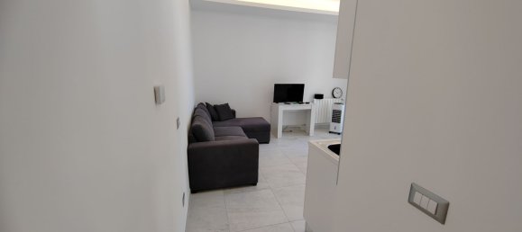 2 bedrooms Apartment in Rome, Italy No. 321189 8