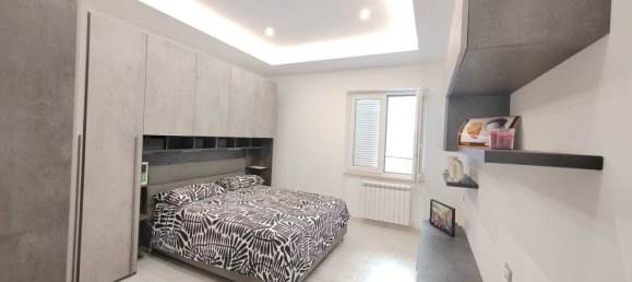 2 bedrooms Apartment in Rome, Italy No. 321189 11