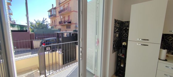 2 bedrooms Apartment in Rome, Italy No. 321189 9