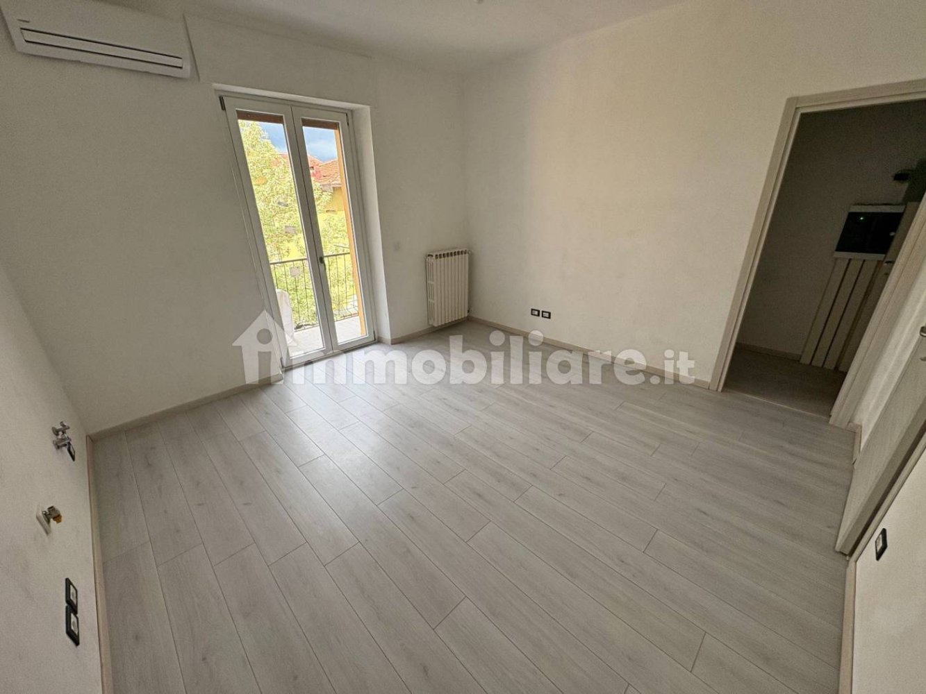Apartamento T2 em Arezzo, Italy N.º 293450