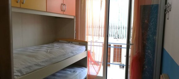 3-salle Appartement à Taggia, Italy No. 156416 8