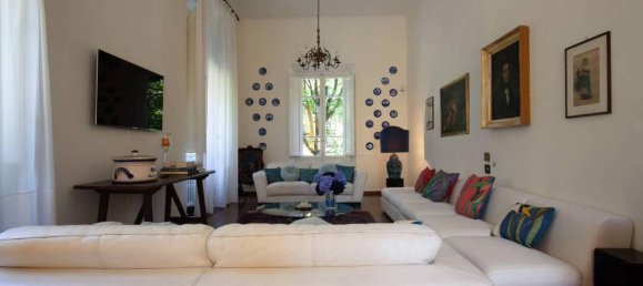 16 rooms Villa in Lucca, Italy No. 109413 6