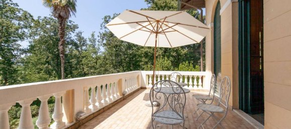 16 rooms Villa in Lucca, Italy No. 109413 7