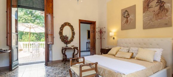 16 rooms Villa in Lucca, Italy No. 109413 16
