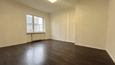 3 rooms Apartment in Favoriten, Austria No. 86951