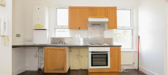 1 bedroom Apartment in Harrow, United Kingdom No. 6420 11