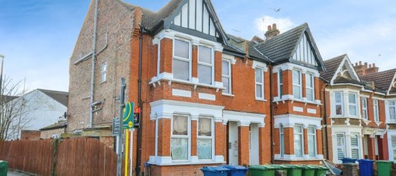 1 bedroom Apartment in Harrow, United Kingdom No. 6420 6