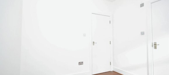 1 bedroom Apartment in Harrow, United Kingdom No. 6420 2