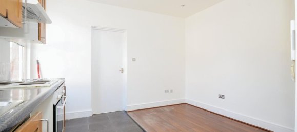 1 bedroom Apartment in Harrow, United Kingdom No. 6420 12