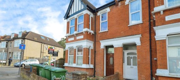 1 bedroom Apartment in Harrow, United Kingdom No. 6420 16