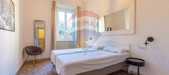 Apartamento de 4 dormitorios en Rome, Italy No. 308669 8