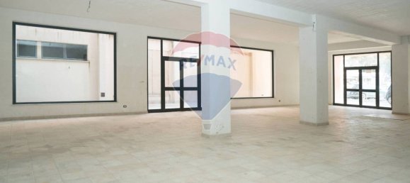 2غرفة عقار تجاري في Enna, Italy رقم 281874 2