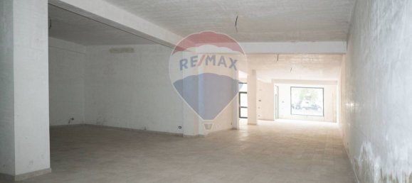 2غرفة عقار تجاري في Enna, Italy رقم 281874 13