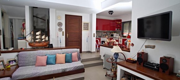 3 bedrooms Villa in Argolis, Greece No. 6654 4