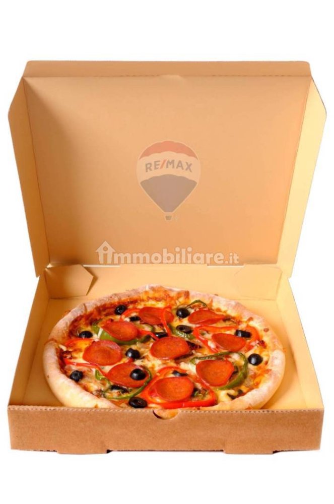 3 rooms Commercial property in Rimini, Italy No. 336007