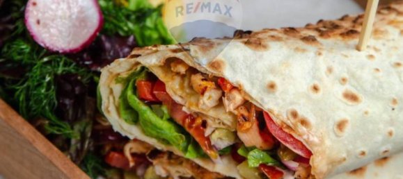 3 rooms Commercial property in Rimini, Italy No. 336007 5