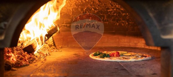 3 rooms Commercial property in Rimini, Italy No. 336007 6