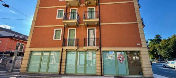 Studio in Verona, Italy, Nr. 266497 9