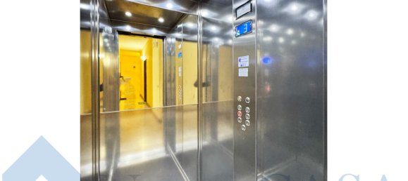 3-Zimmer Wohnung in Milan, Italy, Nr. 261212 5