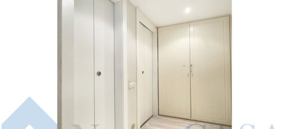 3-Zimmer Wohnung in Milan, Italy, Nr. 261212 11