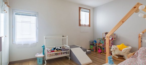 3 bedrooms House in Bezons, France No. 137714 10