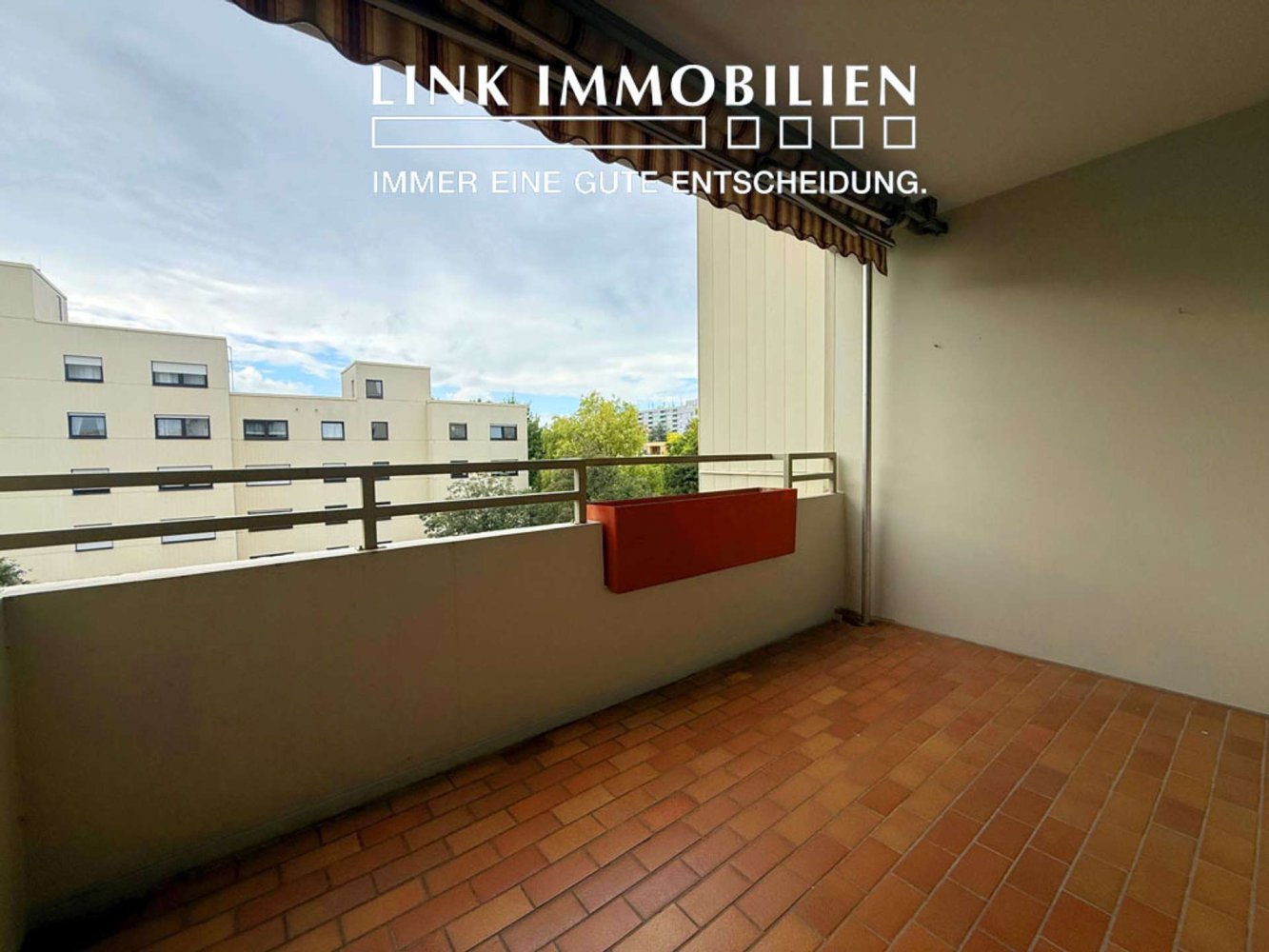 Apartamento de 2 dormitorios en Rems-Murr-Kreis, Germany No. 290220