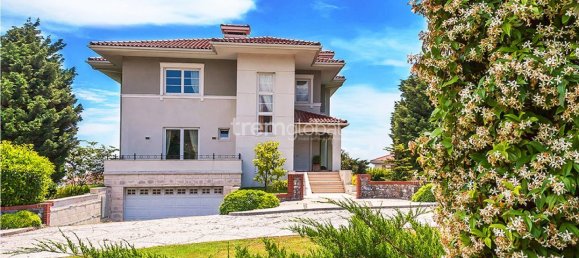 Apartamento 2+5 em Istanbul, Turkey N.º 7553 3