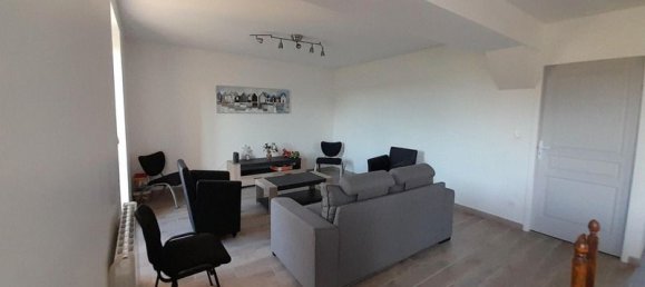 Casa de 5 dormitorios en Montierchaume, France No. 71038 47