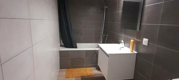 Casa de 5 dormitorios en Montierchaume, France No. 71038 10