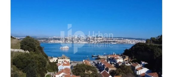 210m² Building in Almada, Portugal No. 116760 2