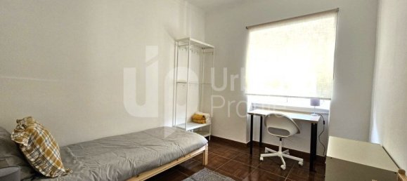 210m² Building in Almada, Portugal No. 116760 11