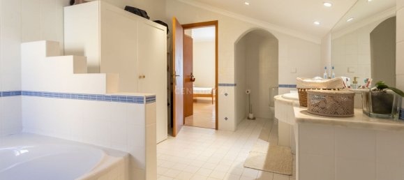 4 Schlafzimmer Haus in Seixal, Portugal, Nr. 126119 13