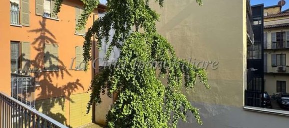 Estúdio em Novara, Italy N.º 10414 24