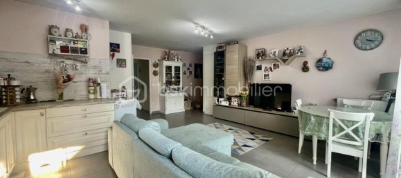 2 Schlafzimmer Wohnung in Athis-Mons, France, Nr. 336370 2