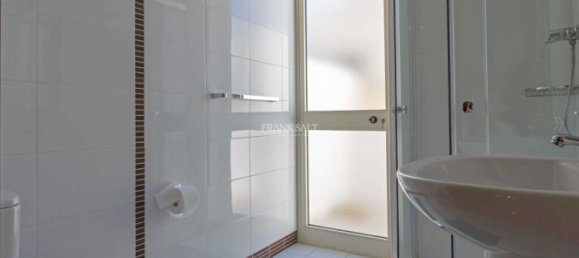 3 Schlafzimmer Penthouse in Sliema, Malta, Nr. 7083 18