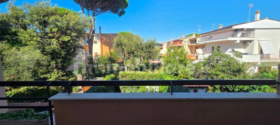 Casa de 4 dormitorios en Fiumicino, Italy No. 377283 38