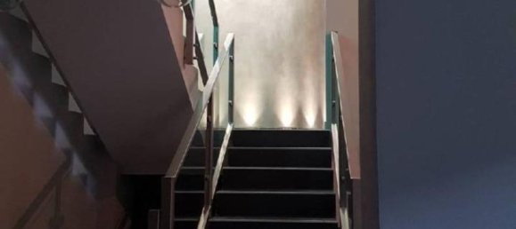 4 rooms Apartment in Parma, Italy No. 23564 6