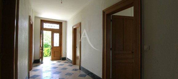 5 bedrooms Villa in Loir-et-Cher, France No. 58962 4