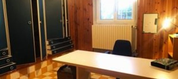 Вилла с 5 комнатами в Гарласко, Италия № 306705 13